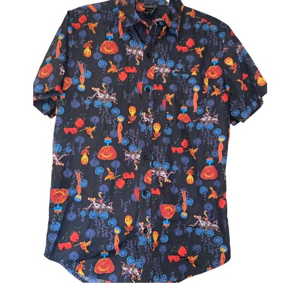 Boxlunch Other - Coraline Mens Button Up